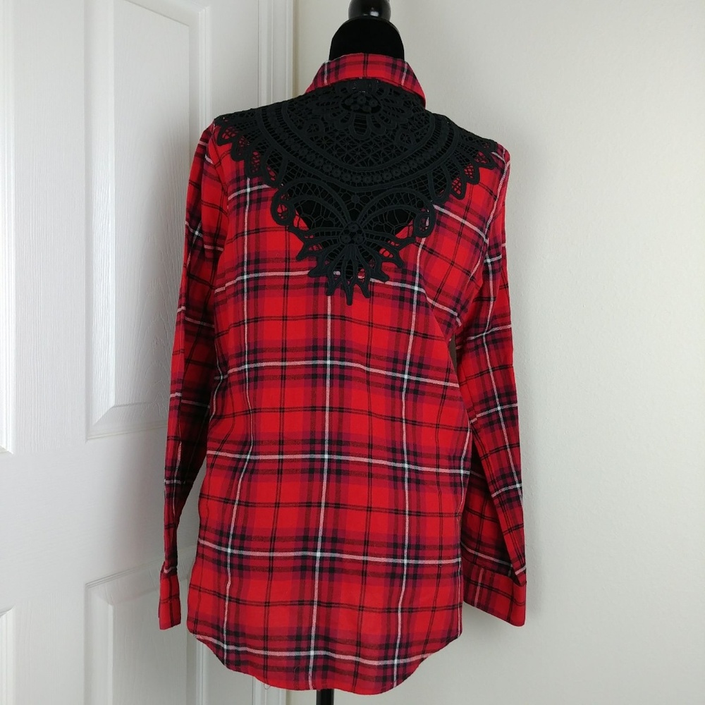 Express flannel red and black plaid button down - Picture 3 of 6